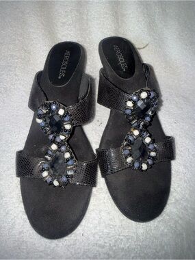 AEROSOLES Black Jeweled Infinity Slide Mules